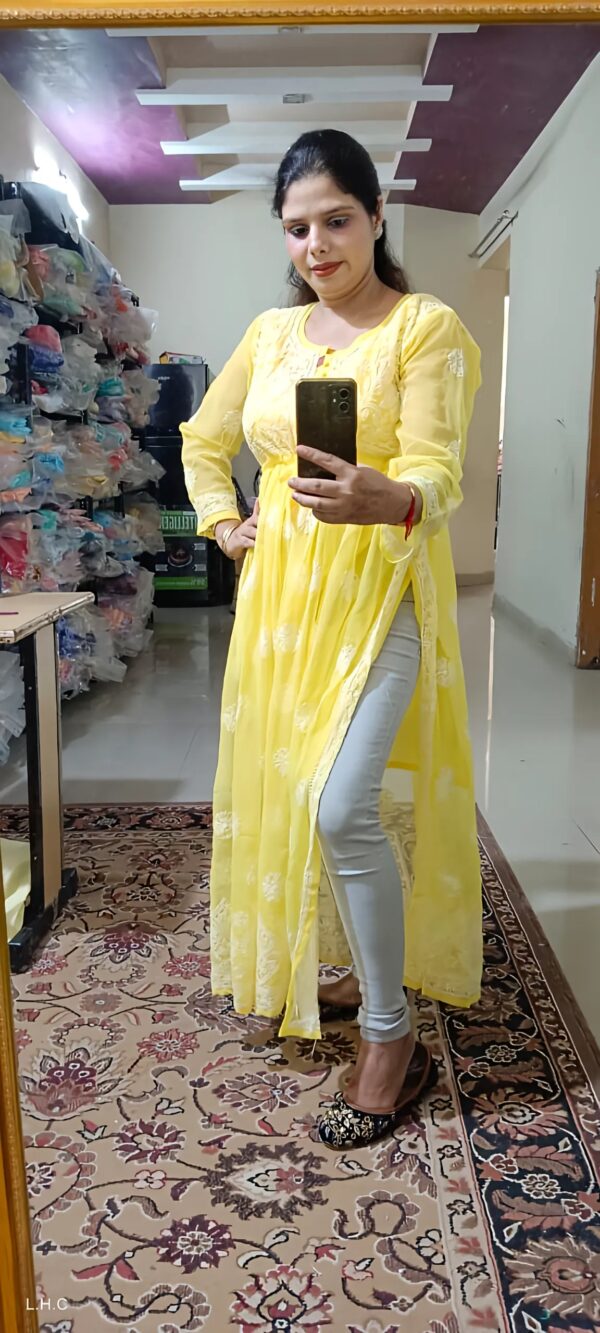 Nyra Cut Kurti